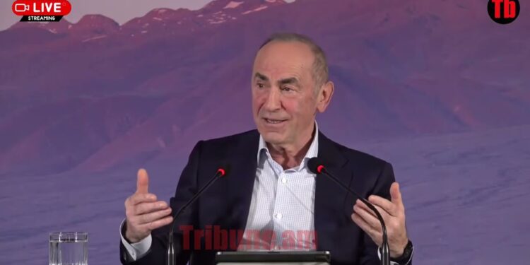 Մի՛ լսեք, բարի հեքիաթ ա, բայց…Ամոթ ա, ինչի՞ տեղ են դրել մեր ժողովրդին. Քոչարյանը՝ ադրբեջանական բենզինի մասին