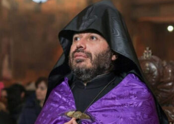 Դատարանը չի վերականգնել Արման Սարոյանին Մասյացոտնի թեմի առաջնորդի պաշտոնում. Զոհրաբյան