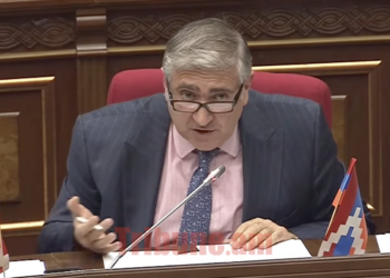 Մենք Ադրբեջանի սահմանը ե՞րբ ենք հատելու մեր գնացքով․ Խաչատրյանը՝ Փաշինյանին