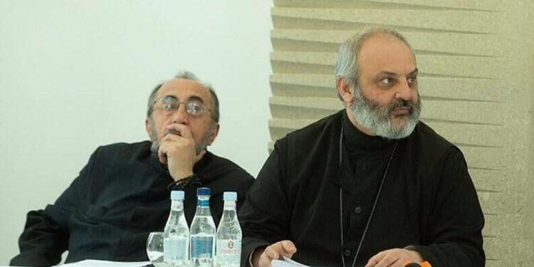 1700-ամյա Եկեղեցու դեմ՝ իշխանության անհույս պատերազմը