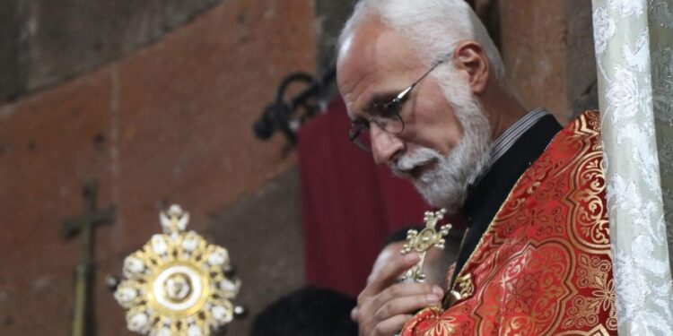 Զինված ուժերում հոգևոր կառույց է լուծարվել․ քահանաներն ազատվել են