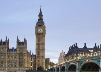 Մեծ Բրիտանիան ցանկանում է ֆինանսավորել Կիևին Ռուսաստանի «ստվերային նավատորմի» նավթով․ Times