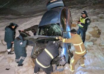 Երևան-Գյումրի ճանապարհին մեքենան գլորվել է ձորակը