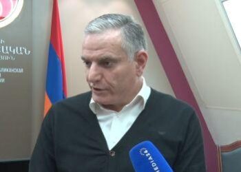 Արտաքին քաղաքականությունը գոնե չի՞ կարելի խելքով վարել․ Զաքարյան