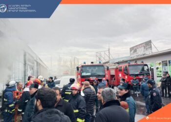Հրդեհի ահազանգ խանութ-սրահներից մեկի պահեստում. դեպքի վայր է մեկնել 4 մարտական հաշվարկ