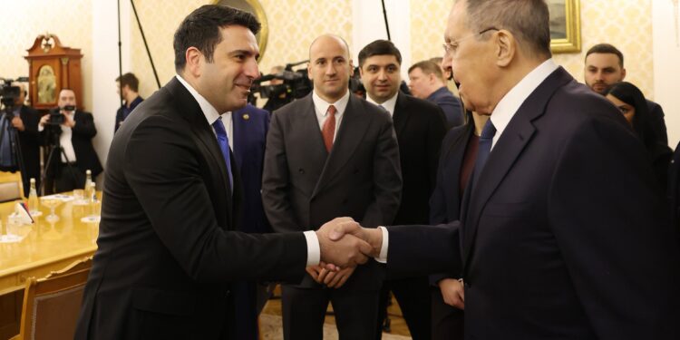 ԱԺ նախագահ Ալեն Սիմոնյանը Մոսկվայում հանդիպել է Սերգեյ Լավրովի հետ