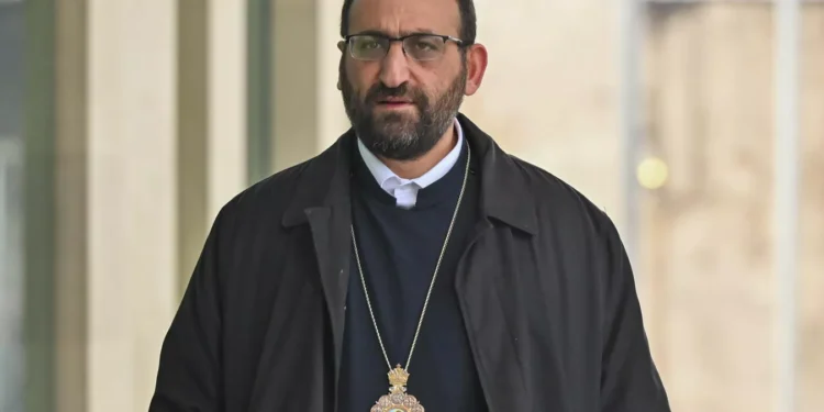 Արշակ Սրբազանի նկատմամբ հետապնդումը խոշտանգման տարրեր ունի. Տիգրան Աբրահամյան