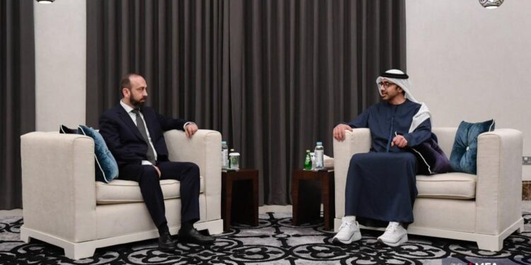 Արարատ Միրզոյանը և Աբդալլահ բին Զայեդ Ալ Նահյանը մտքեր են փոխանակել տարածաշրջանային հարցերի շուրջ