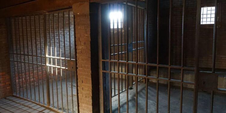 43 տարեկան կալանավոր է մահացել. ArmLur.am