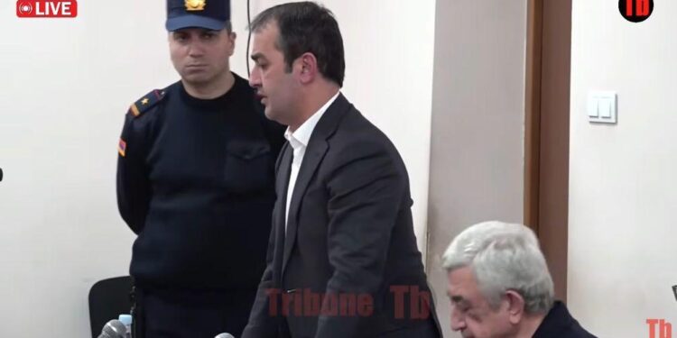 27 կգ փողը բանկից էդ խեղճ կինը քարշ տալով հանել էր և ոստիկան էր ման գալի՞ս, լու՞րջ. փաստաբան