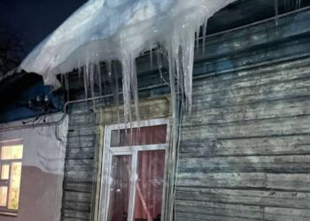 Մոսկվայում ձյունը ողբերգության պատճառ է դարձել․ զոհվել են երեխա և տղամարդ