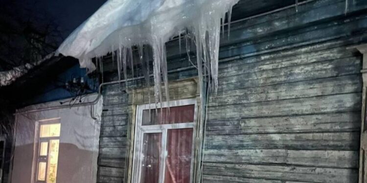 Մոսկվայում ձյունը ողբերգության պատճառ է դարձել․ զոհվել են երեխա և տղամարդ