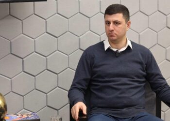 Ցանկացած պահի կարող են պայթեցվել ականներ ՀՀ շուրջ և ներսում. Տիգրան Աբրահամյան. Կարճ միացում