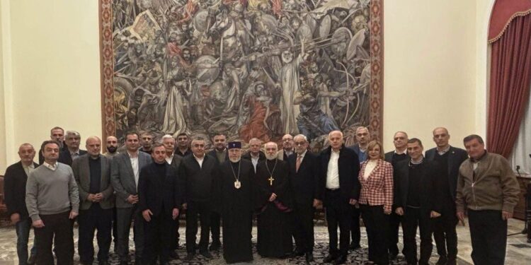 Ամենայն Հայոց Կաթողիկոսն ընդունել է ՀՅԴ պատվիրակությանը