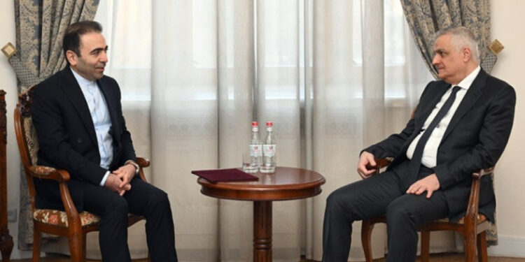 Մհեր Գրիգորյանն ընդունել է Իրանի նորանշանակ դեսպան Խալիլ Շիրղոլամիին