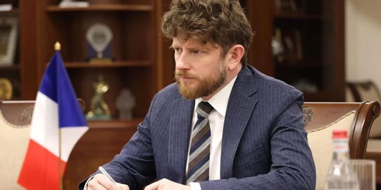 Ֆրանսիայի դեսպանն այցելում է Վայոց ձոր․ օրակարգում տարածաշրջանային և հումանիտար հարցեր