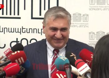 Թարգմանիչներին մեղքեր են վերագրում, Վենսը ներդրում չի ասել. Արթուր Խաչատրյան