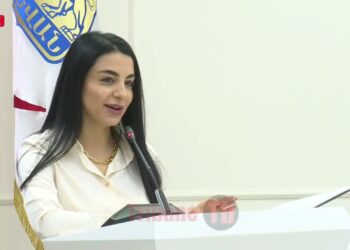 Աջափնյակի մետրոյով եմ եկել, մեկ-մեկ էլ ճոպանուղիով եմ ման գալիս․ ո՞նց լուրջ վերաբերվեմ էս ծրագրին