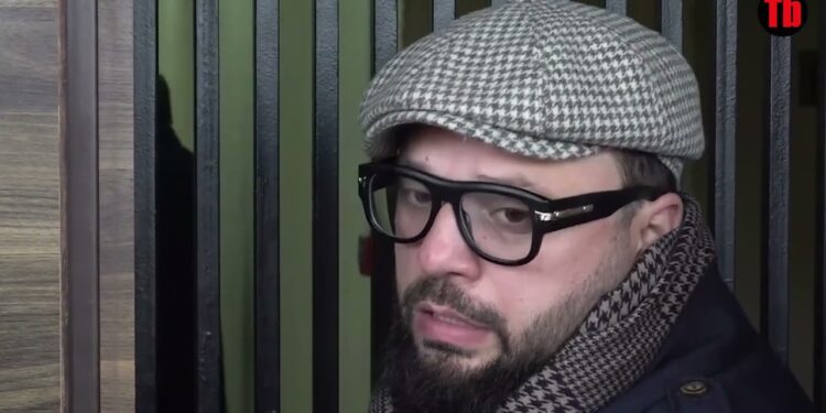 10 ձերբակալված կա, փաստաբանին թույլ չեն տալիս մտնել ոստիկանություն