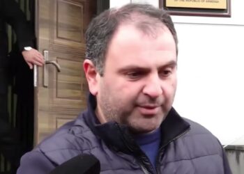 Լարված իրավիճակ Էջմիածնում․ խի՞ մի օր ՔՊ-ականներին չեն լսել, կեղծ ձայնագրություններ ենք տեսնում միշտ