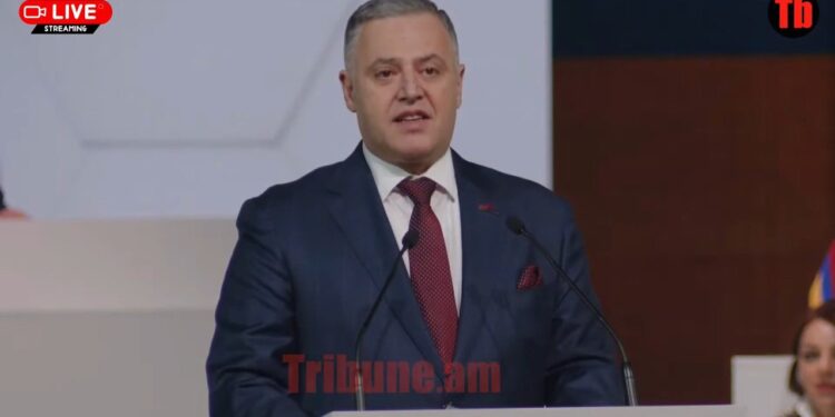 Պատիվ է պայքարել ուժեղ Հայաստանի համար, իրական ուժը դրսից չէ. Արթուր Միքայելյան