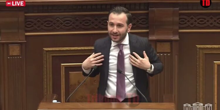 Մտածում եք ՀՅԴ-ն խաչքա՞ր ա, չերազե՛ք, ձեզ չենք փակելու. Կոնջորյան