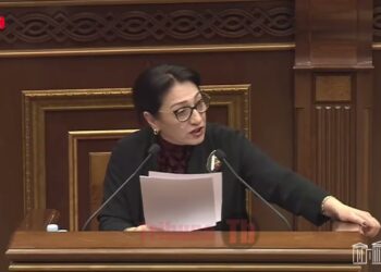 Иди в жопу ասողից ակնկալիք չունեմ, ոչ էլ ձեզնից, Հակոբ Մովսես. Լիլիթ Գալստյան