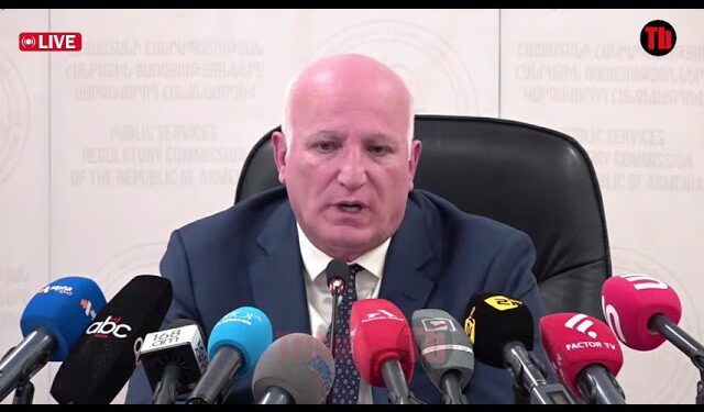 Ձեզ պատարագներին ենք տեսնում, ի՞նչն եք ուզում բարենորոգել. հարց՝ Մեսրոպյանին