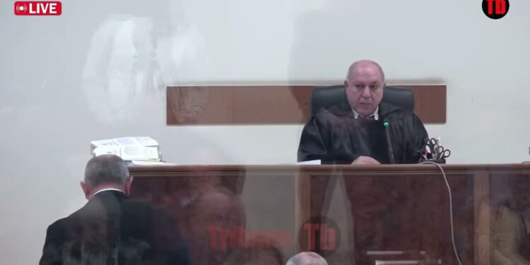 Ձվածեղ սարքելու համար եք ազատազրկել Արմեն Ալեքսանյանին. փաստաբան