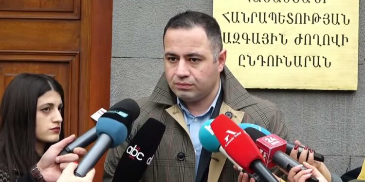 Մարդիկ ասում են՝ ձրի ա, գրի գնամ ԿՏ անցնեմ, ես ապահովագրական փաթեթներով պացիենտներին չեմ սպասարկում