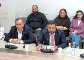 Պատգամավորը բարկացավ․ ընկե՛ր, սա չաշխատող բան ա, մի քիչ լուրջ բան մտածեք