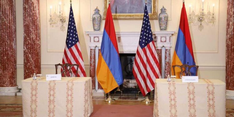 ԱՄՆ-ն կարող է ավելի քան 13 միլիարդ դոլար ներդնել Հայաստանում. ԶԼՄ-ներ