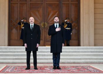 Ալիևն ու Վենսը Բաքվում սկսել են նեղ կազմով հանդիպումը