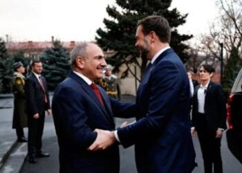 ՀՀ վարչապետը և ԱՄՆ փոխնախագահը ստորագրում են երկկողմ փաստաթուղթ և հանդես գալիս հայտարարություններով