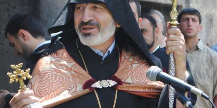 Վայոց Ձորի թեմի առաջնորդ Աբրահամ արքեպիսկոպոս Մկրտչյանը ազատվել է պաշտոնից