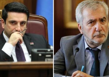 Ալեն Սիմոնյանը, Անդրանիկ Քոչարյանը, Արսեն Թորոսյանը և Տիգրան Ավինյանը անվայելուչ պահվածք են դրսևորել․ «Ժողովուրդ»