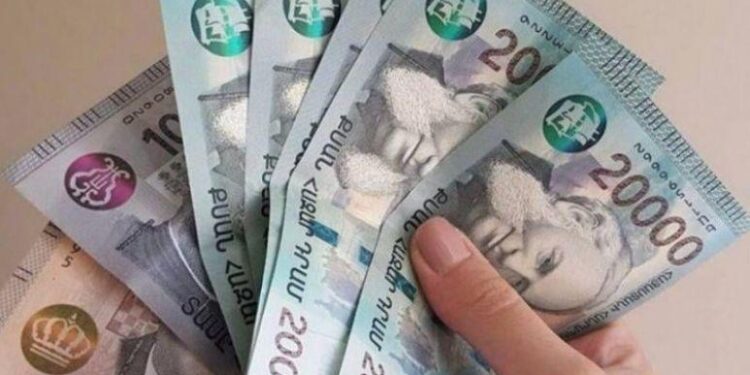 Մի ձեռքով տալիս են, մյուսով վերցնում. «Փաստ»