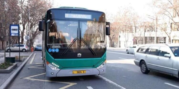 Ցավալի դեպք Երևանում․ ուղևորը մահացել է ավտոբուսից իջնելուց հետո