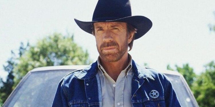 Մահացել է լեգենդար դերասան Չակ Նորիսը