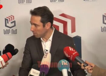 «Արա, ո՜նց եմ ես քեզանից զզվում» ու՞մ կասեք քաղաքական դաշտում. Մարությանի արձագանքը