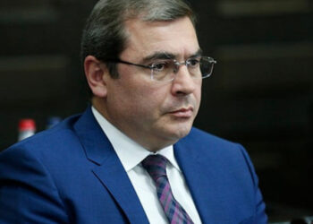 Թաթոյանի ներկայացրած փաստերը հաստատվել են․ Դավիթ Անանյանը Սուրեն Պապիկյանից պահանջում է ներողություն