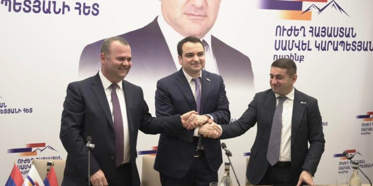 «Ուժեղ Հայաստան»-ը ընտրություններին կմասնակցի դաշինքով