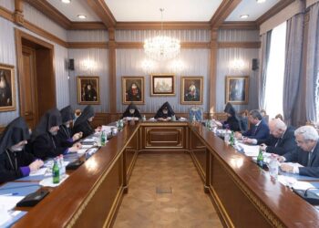 Գարեգին Երկրորդի նախագահությամբ մեկնարկել է Գերագույն հոգևոր խորհրդի ժողովը