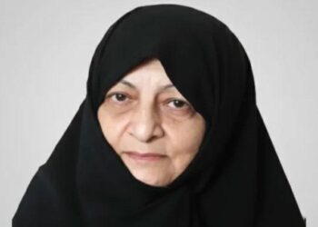 Իրանի նախկին գերագույն առաջնորդի այրին ողջ է. Fars