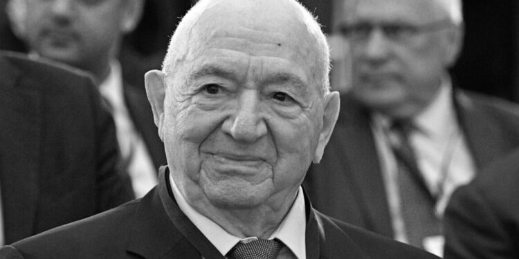 «Հրազդան» մարզադաշտի հարակից փողոցը կկրի Նիկիտա Սիմոնյանի անունը