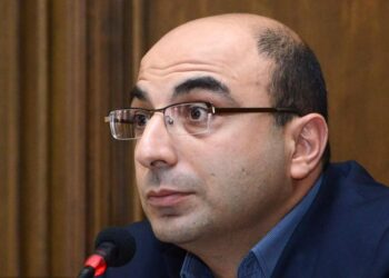 Հանրությունը պետք է տեսնի լուրջ, գրագետ թիմեր, որոնք ոչ թե միմյանց են ոչնչացնում, այլ համախմբում են ուժերը․ Վահե Հովհաննիսյան