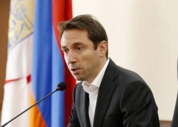 Հայկ Մարությանը քաղաքացիներին հանդիպելու` նախադեպը չունեցող ձևաչափ է ընտրել. «Փաստ»