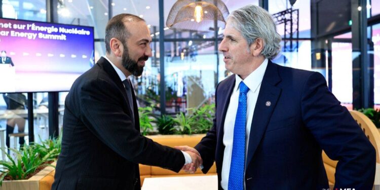 Միջուկային էներգիա ու տարածաշրջանային ծրագրեր․ Միրզոյան–Դինանո հանդիպում