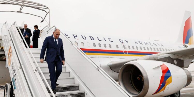 Նիկոլ Փաշինյանը աշխատանքային այցով մեկնել է Ֆրանսիա