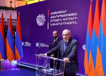 Անվտանգությունը միայն բանակը չէ. Փաշինյանի ուղերձը